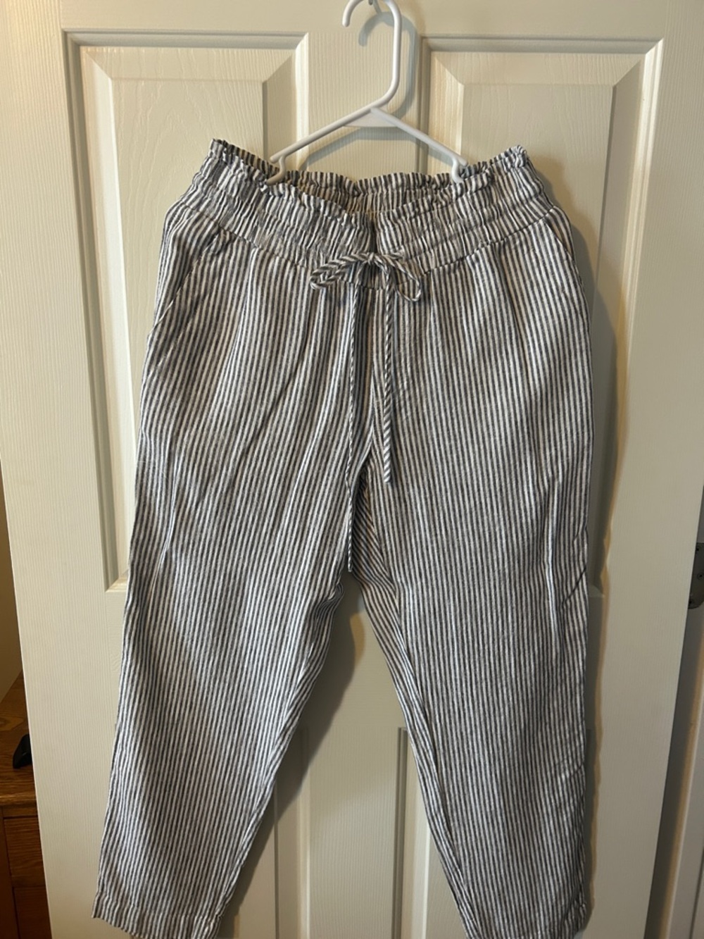 Linen Women's pant  Black and white striped
